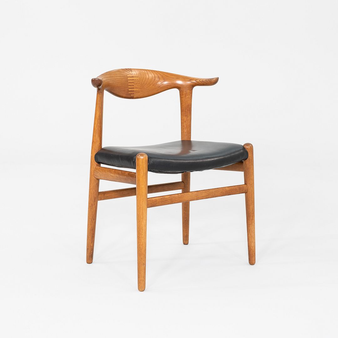JH505 Cow Horn Chair