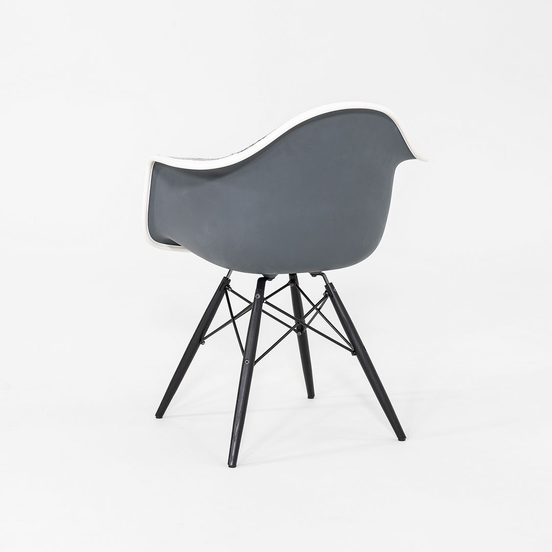 DAW Chair