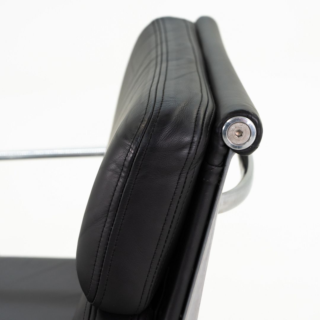 Soft Pad Management Desk Chair, EA435