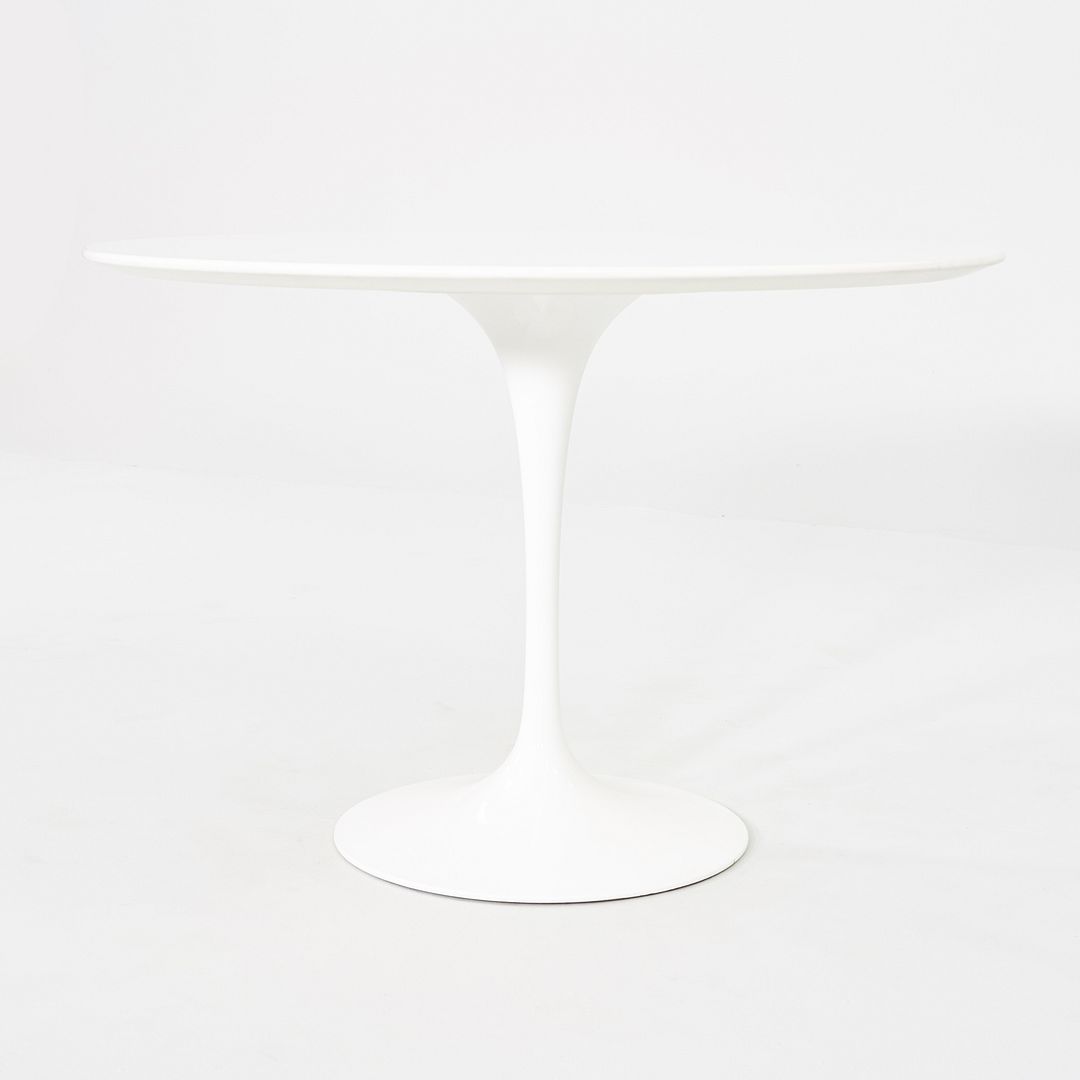 Tulip Dining Table