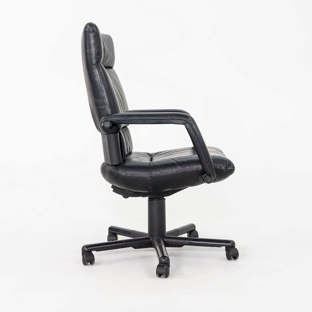 Figura Desk Chair