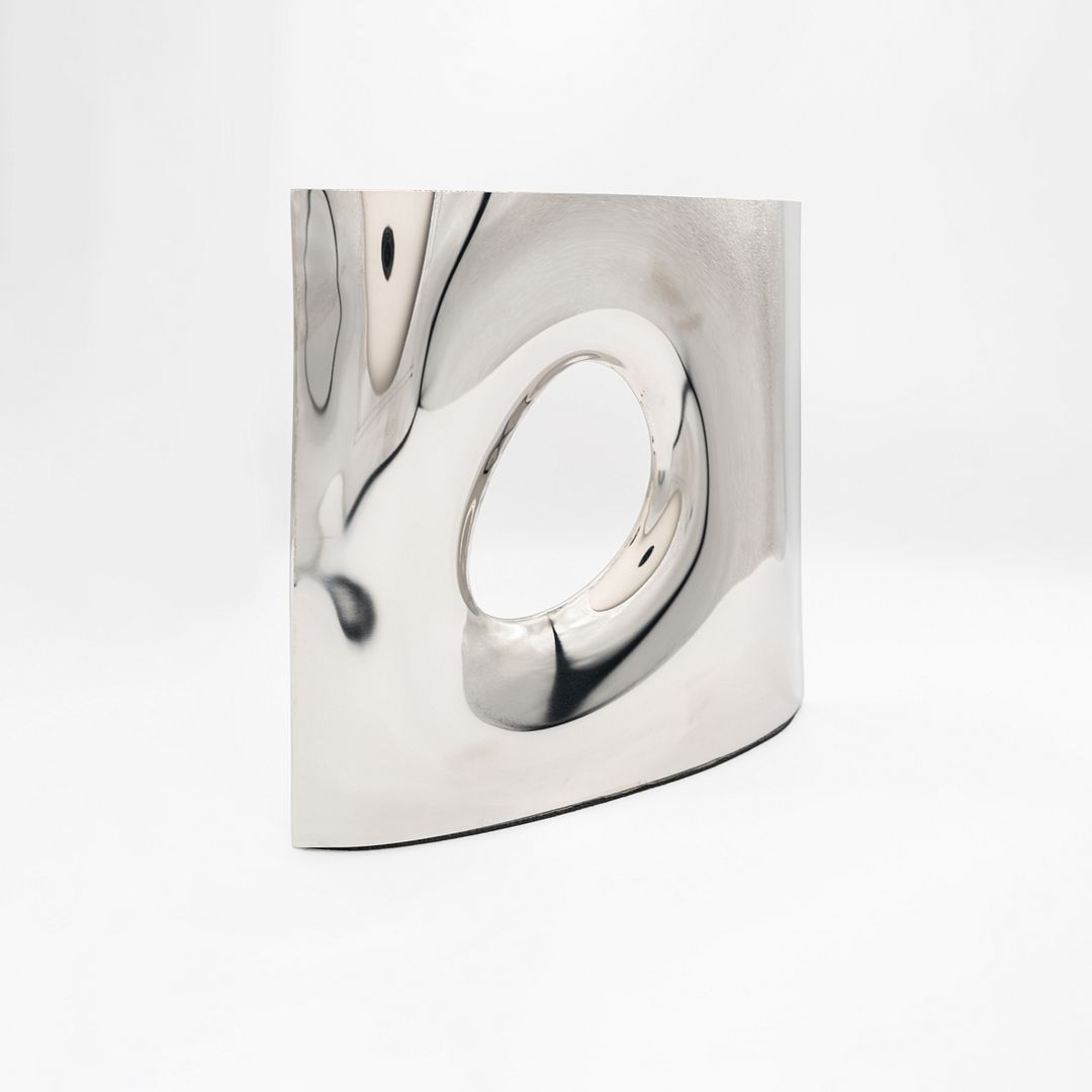Karava Vase