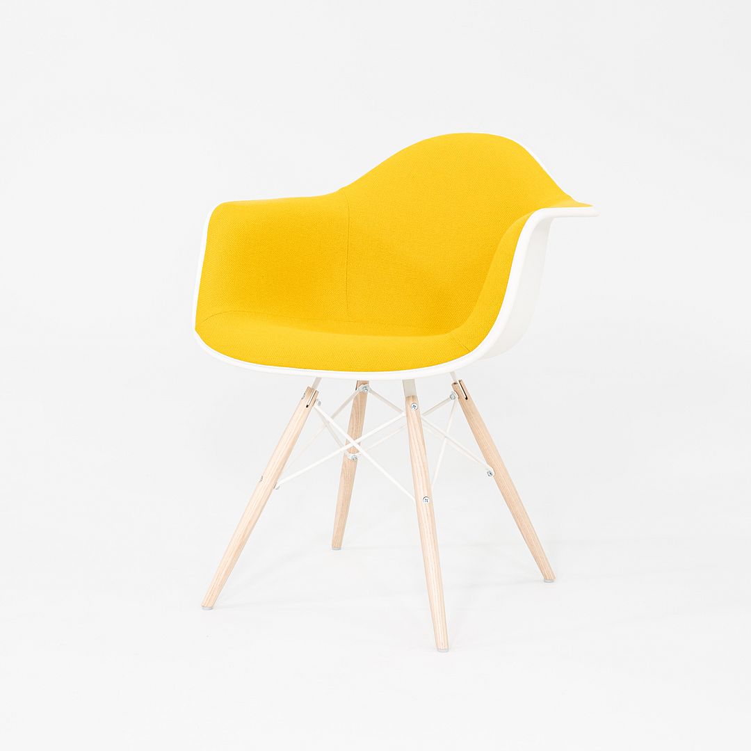 DAW Chair
