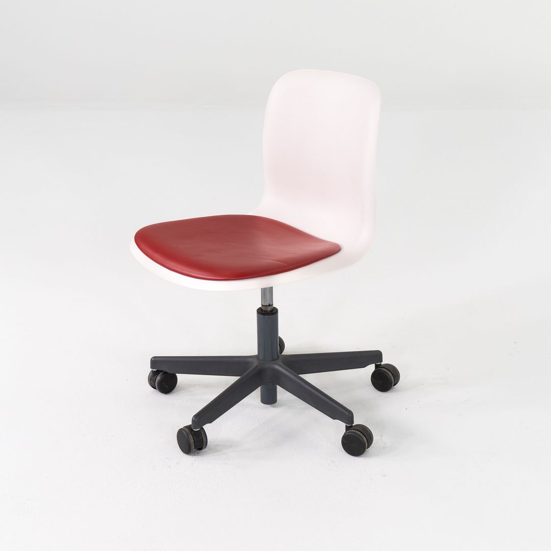 SixE Swivel Desk Chair
