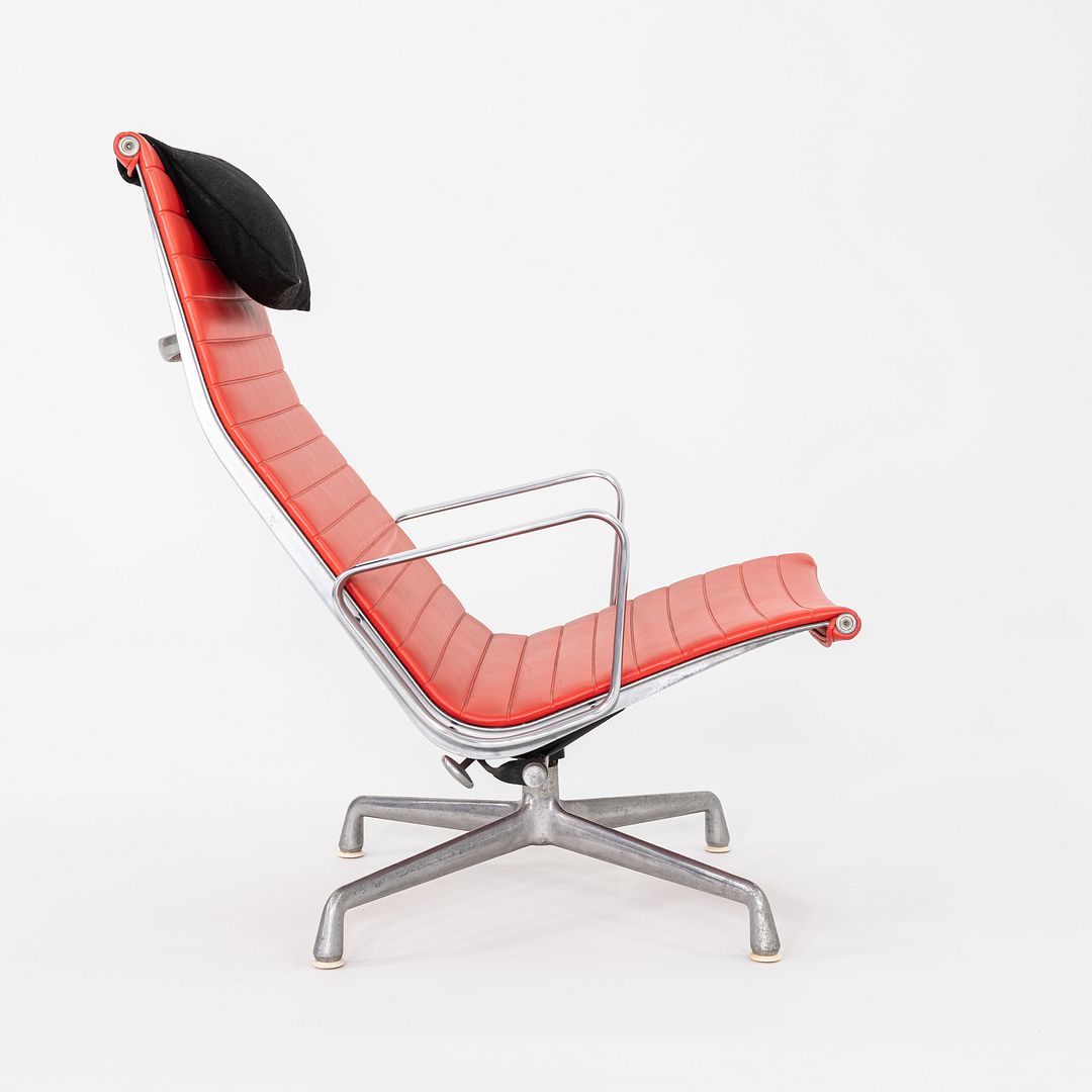 Aluminum Group Lounge Chair