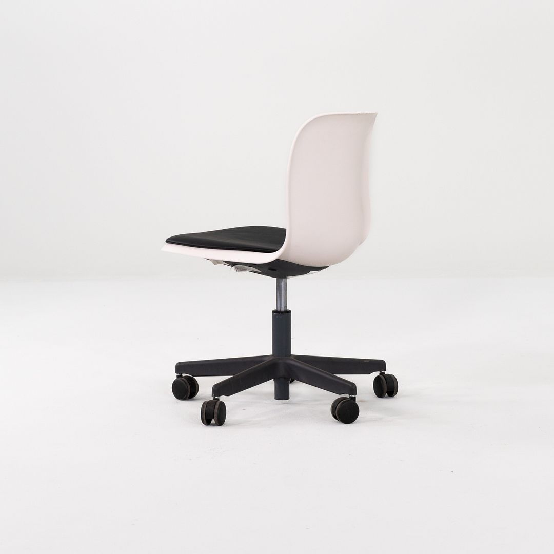SixE Swivel Desk Chair