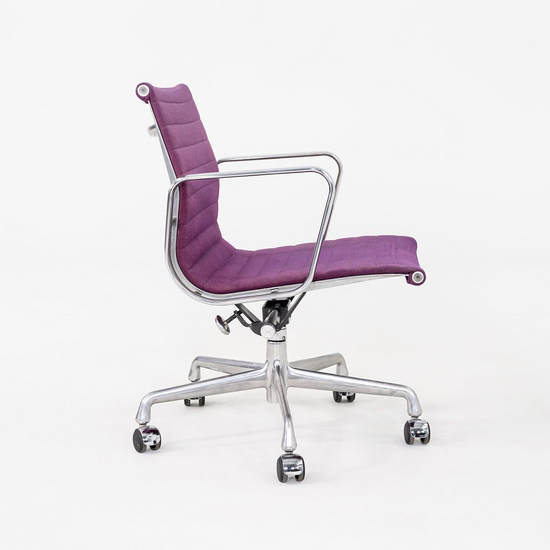 Aluminum Group Management Desk Chair