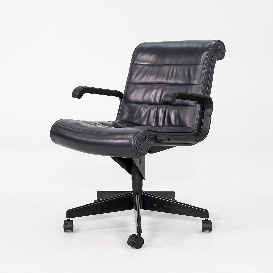 Management Desk Chair