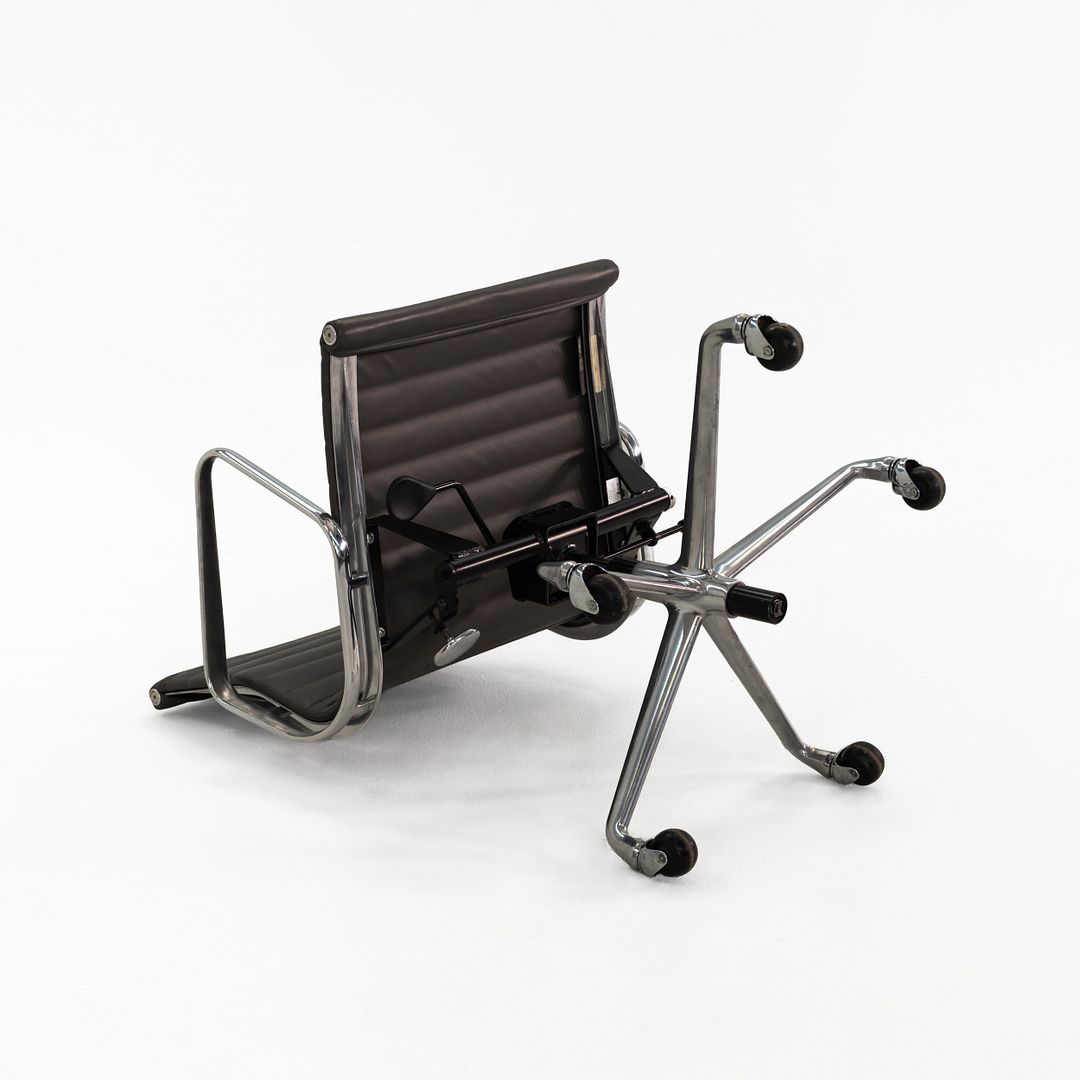 Aluminum Group Management Desk Chair, model EA335