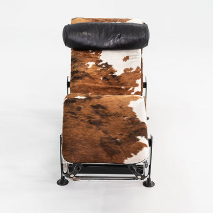 LC4 Chaise Lounge Chair
