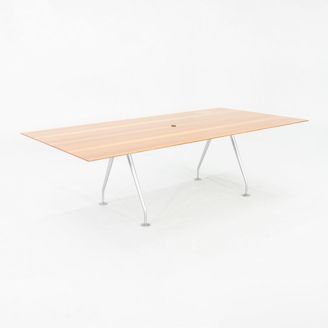 Vox Conference Table