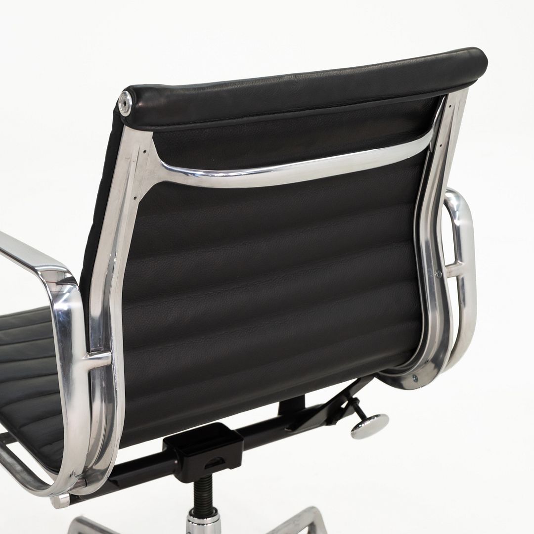 Aluminum Group Management Desk Chair, Model EA335
