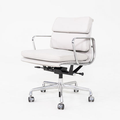 Soft Pad Management Desk Chair, EA435