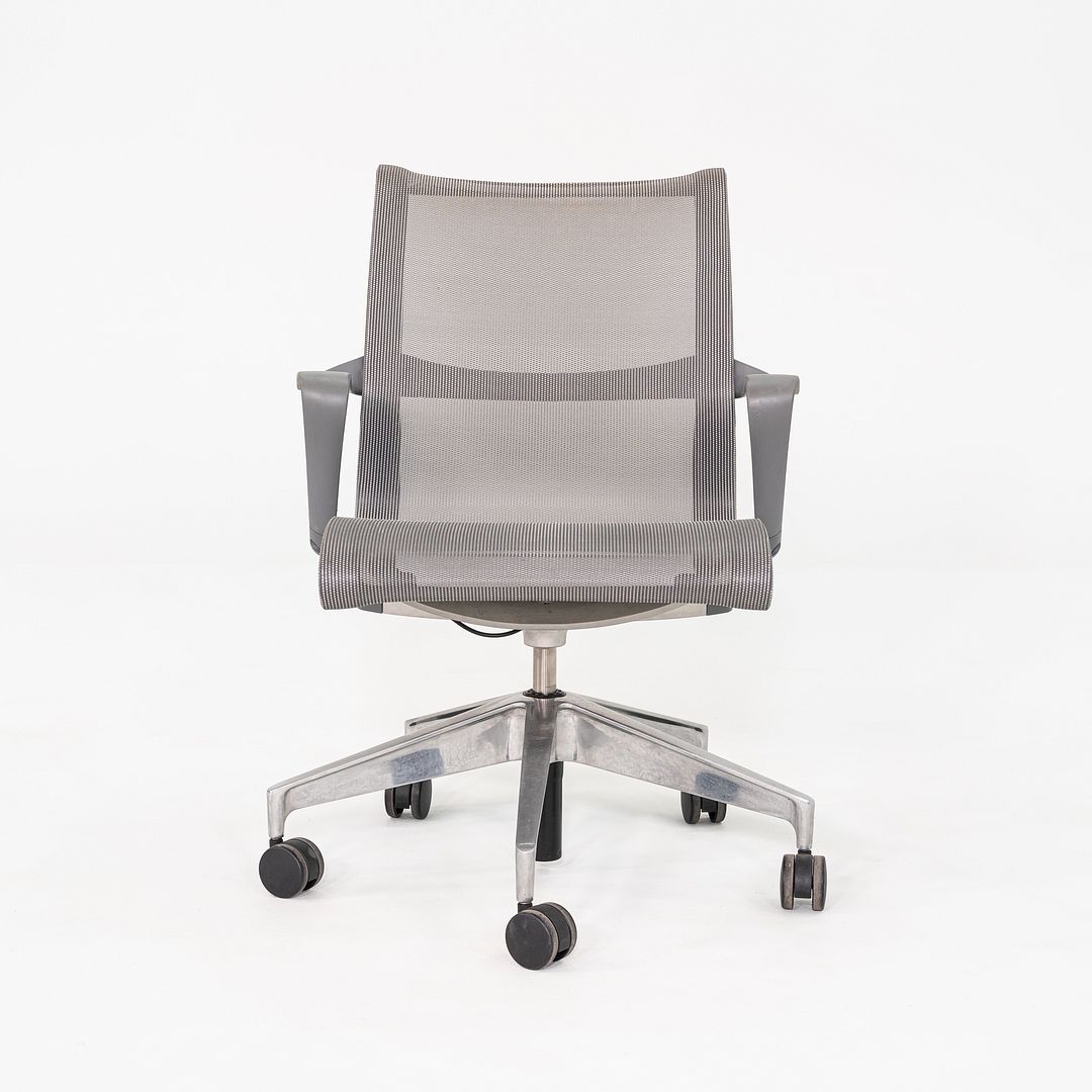Setu Desk Chair
