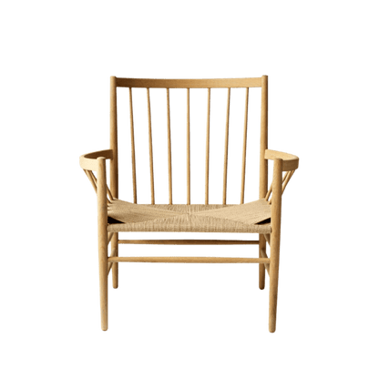 J82 Lounge Chair — Nature Lacquered Oak