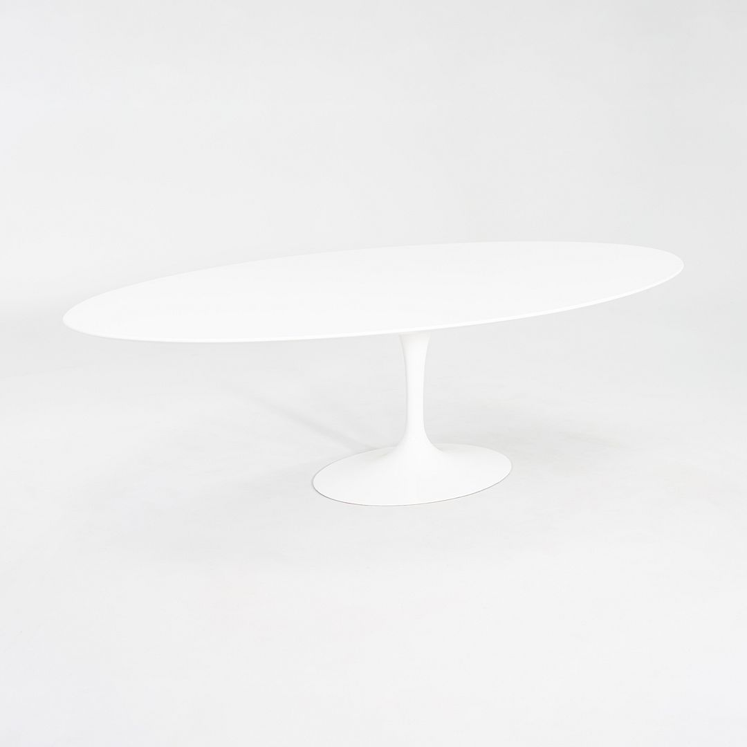 Tulip Dining Table
