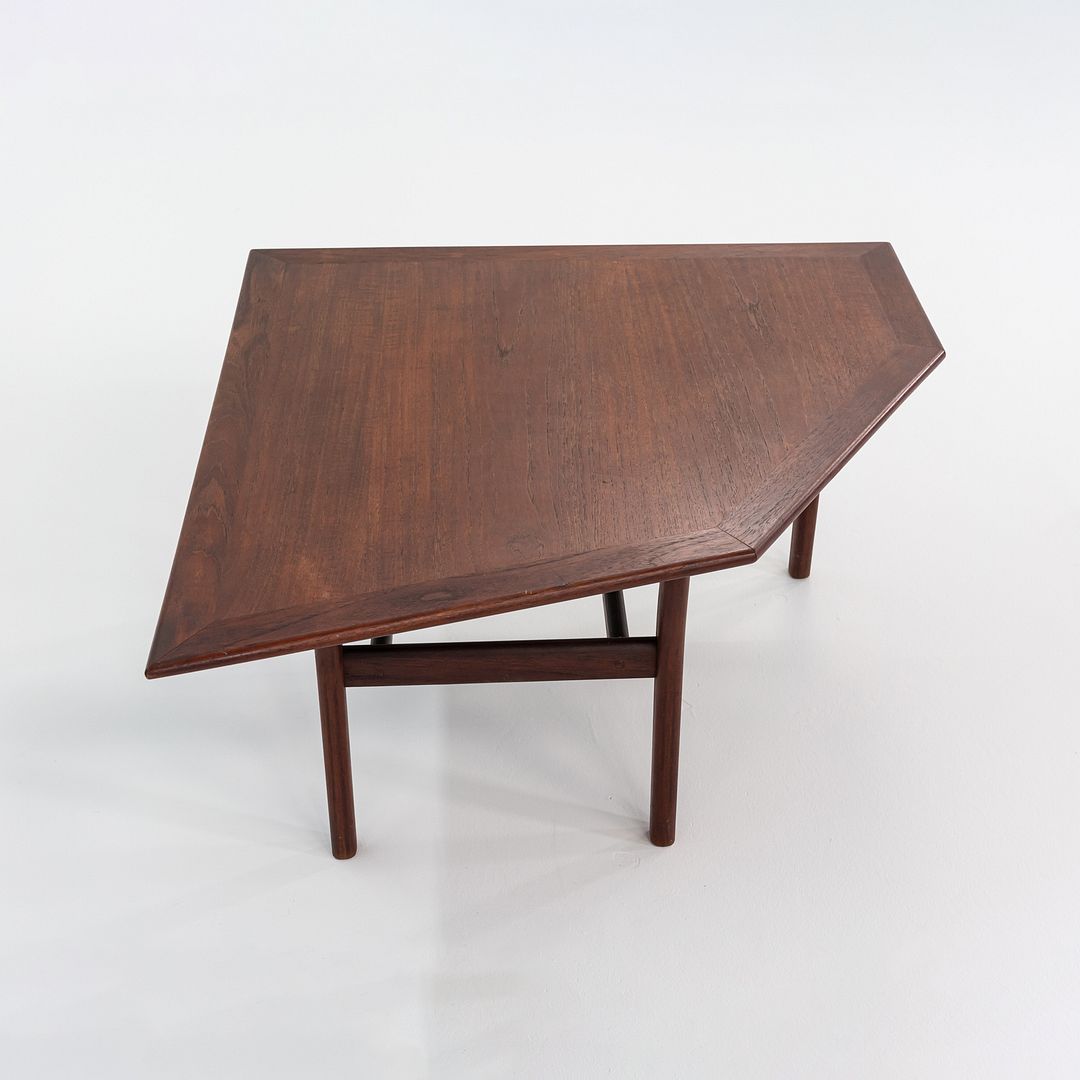 Corner Table Desk