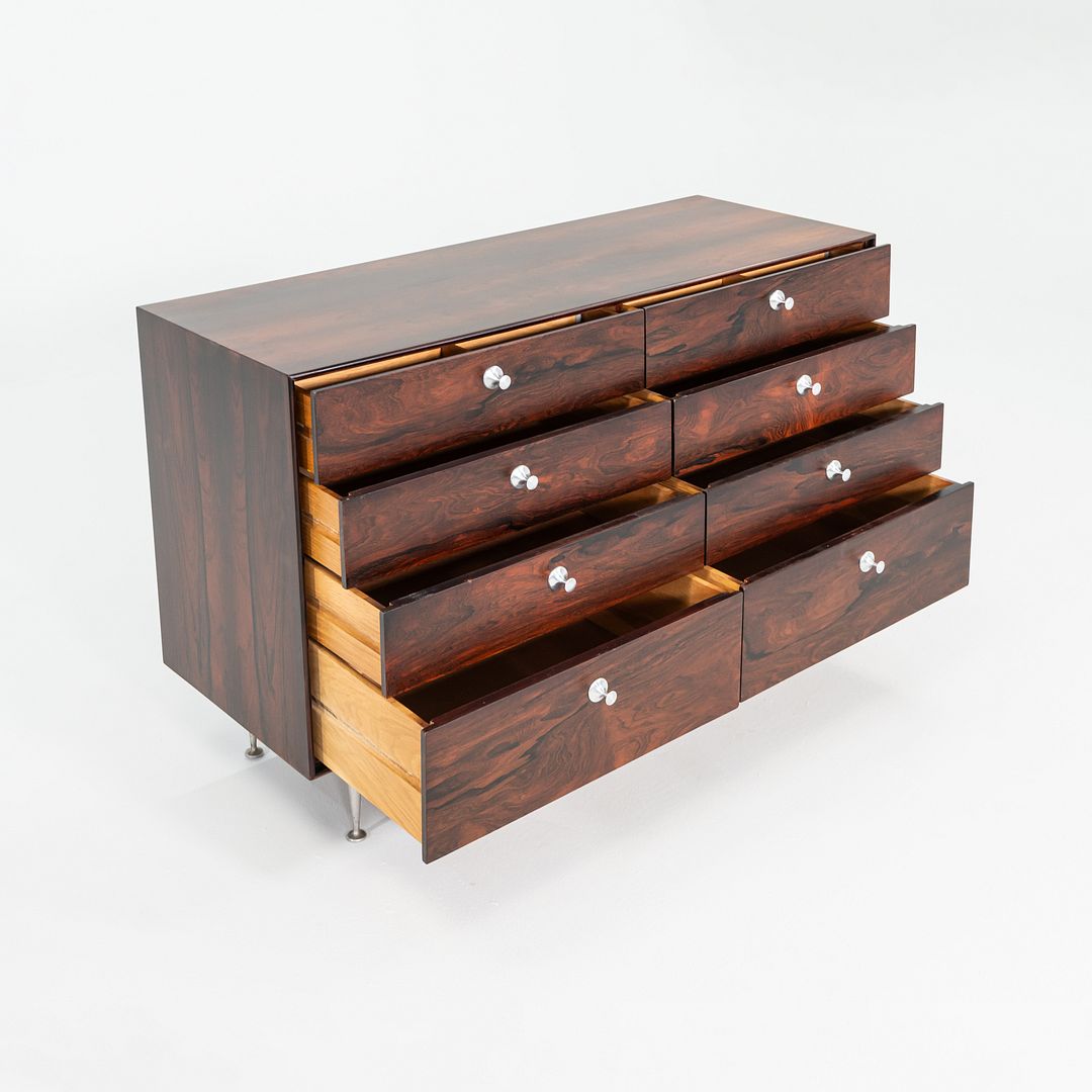 Thin Edge Rosewood 5221 8-Drawer Dresser