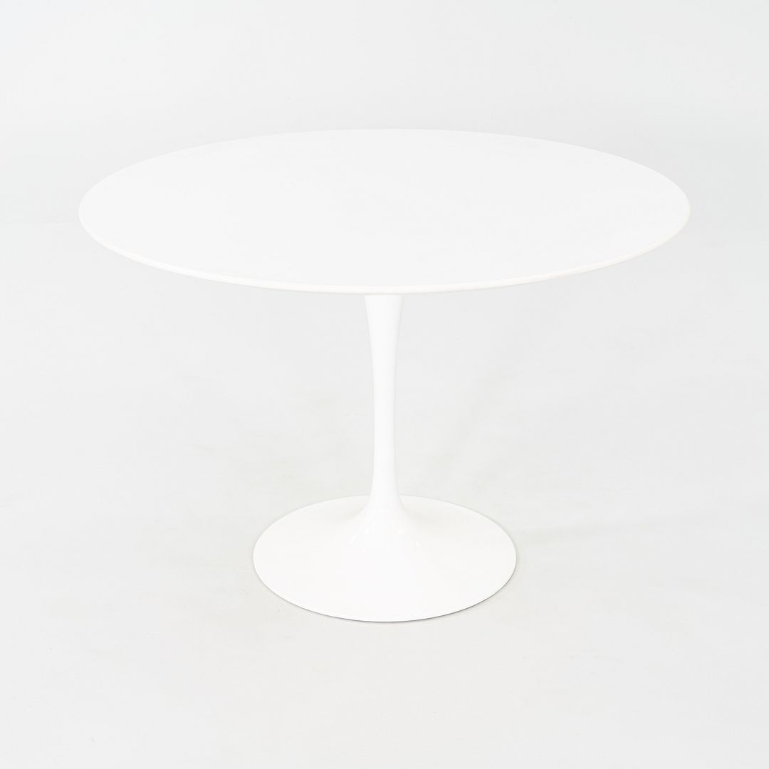 Tulip Dining Table