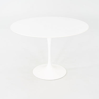 Tulip Dining Table