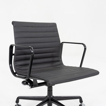 Aluminum Group Management Desk Chair, Model EA335