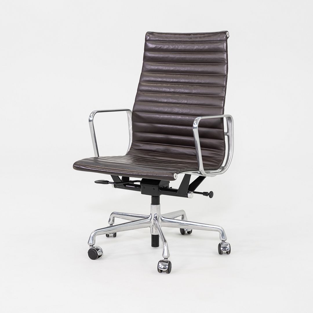 Aluminum Group Executive Desk Chair, Model EA337