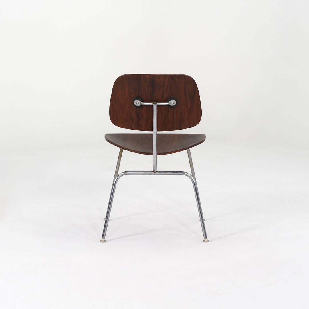 DCM Chair