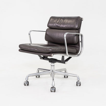 Soft Pad Management Chair, EA435