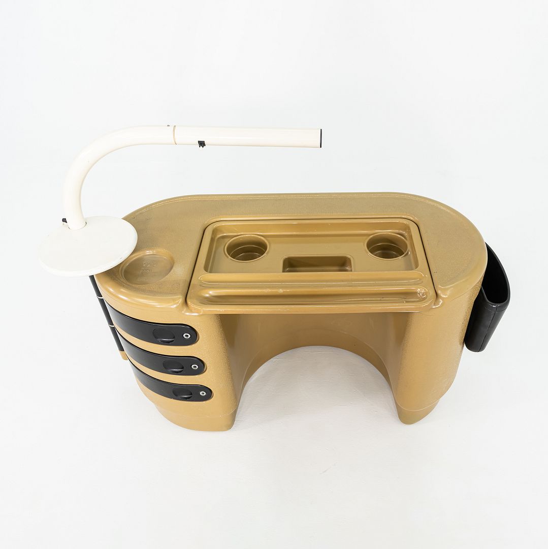 Hadi' Desk and Chair