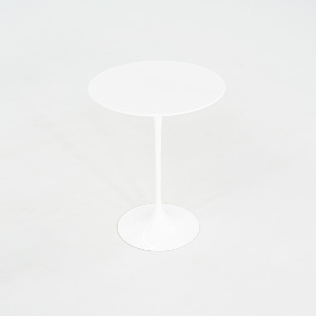 Tulip Pedestal Side Table
