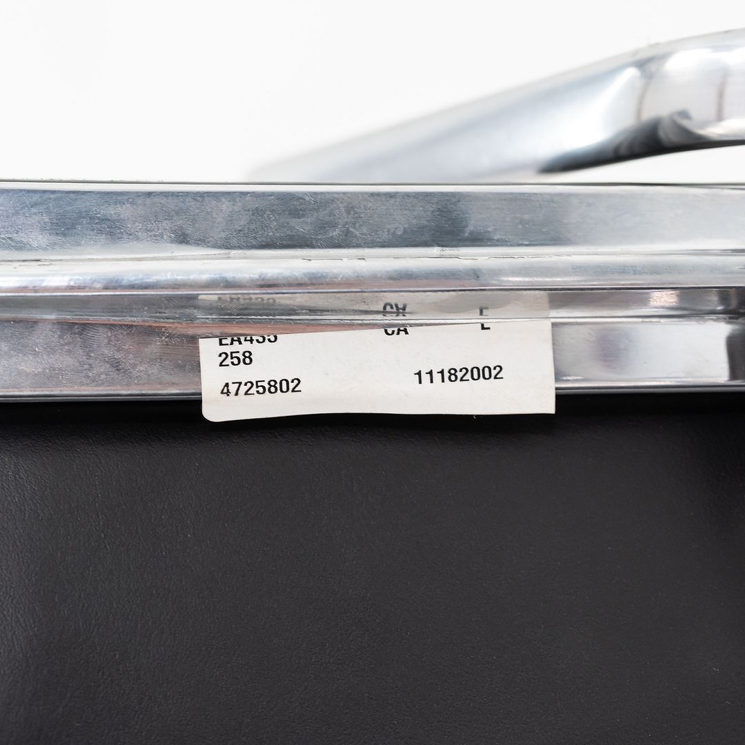 Soft Pad Management Chair, EA435