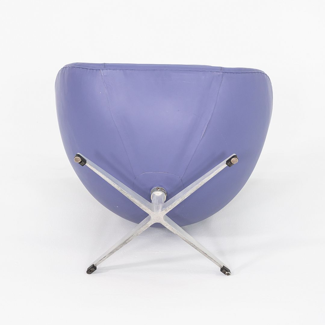 Egg Lounge Chair, Model 3316