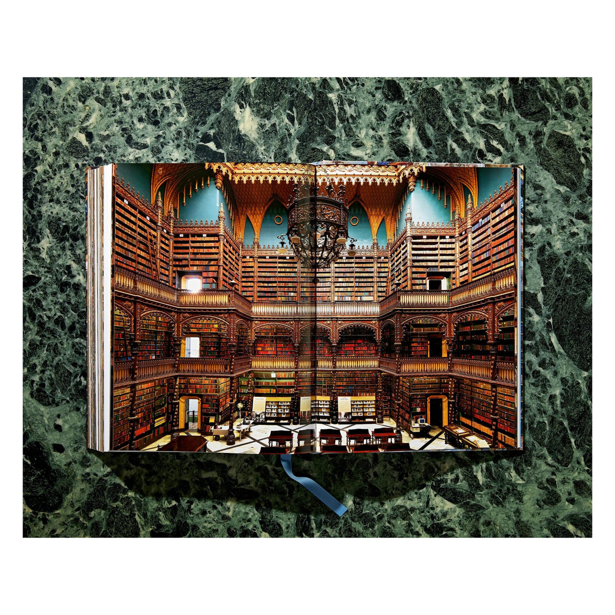 Massimo Listri. The World’s Most Beautiful Libraries (German, French, English)