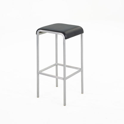 20-06 Bar Stool