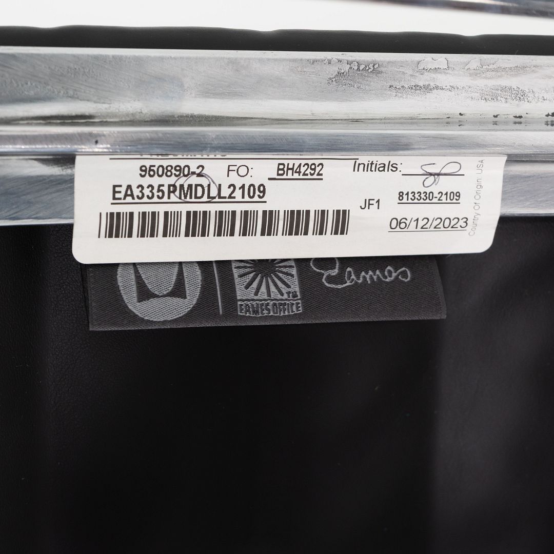Aluminum Group Management Desk Chair, EA335