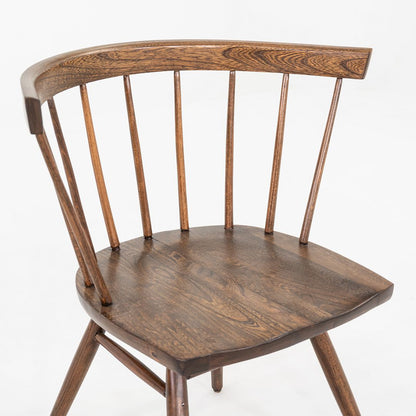 N19 Straight Chair
