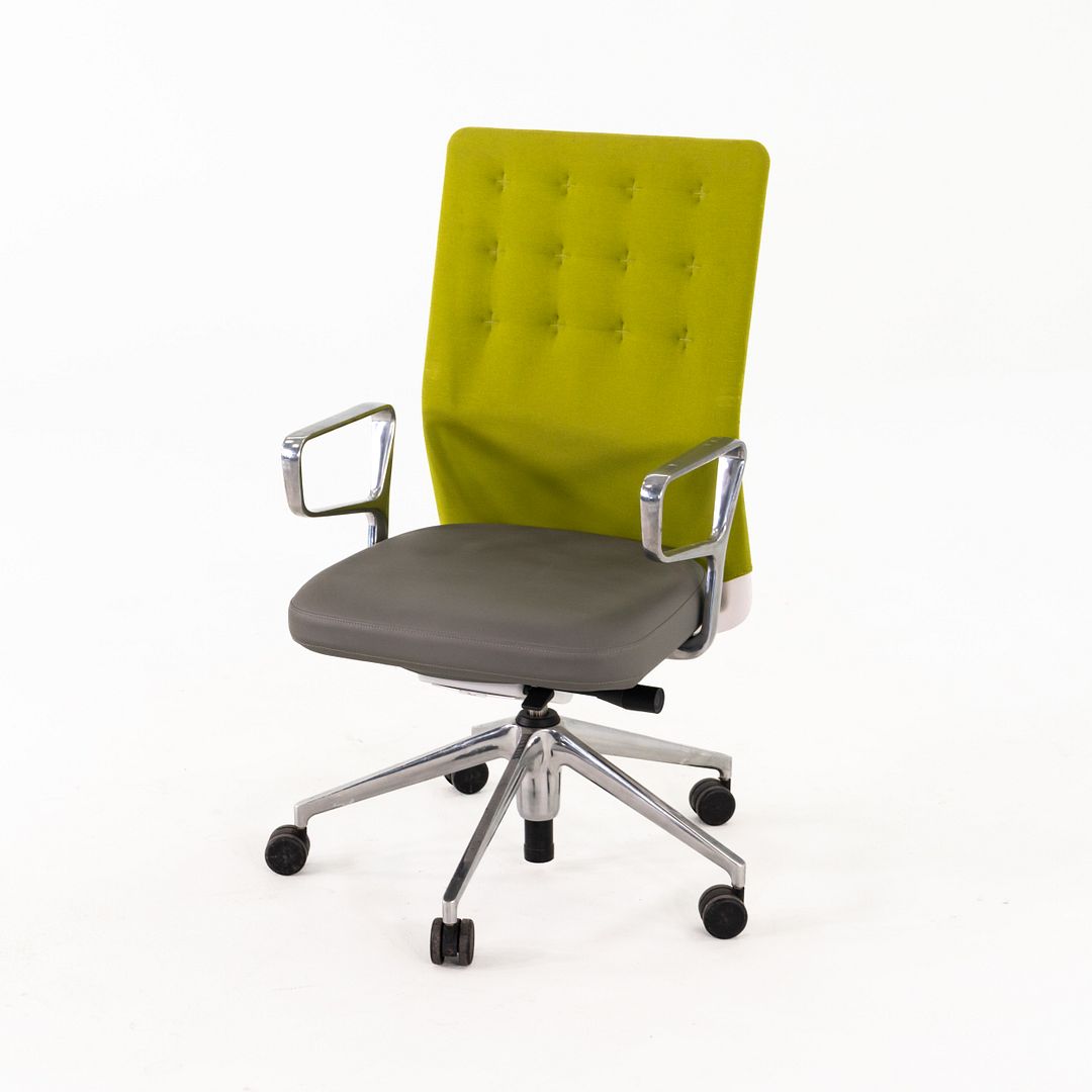 ID Trim Desk Chair