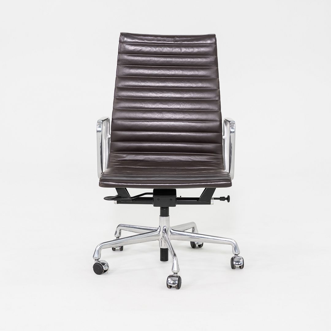Aluminum Group Executive Desk Chair, Model EA337