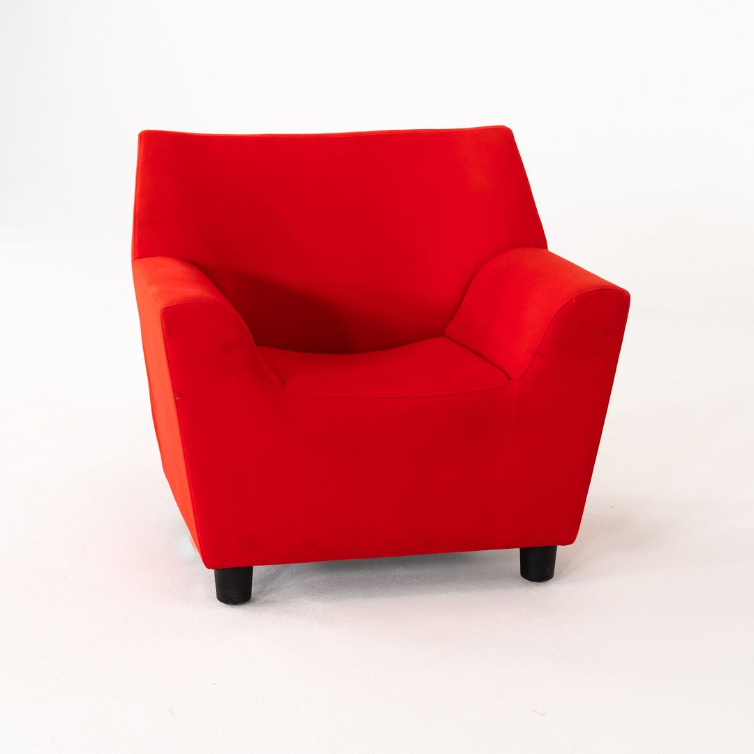 Swoop Club Chair