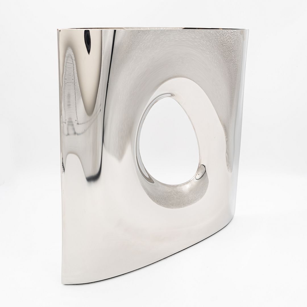 Karava Vase