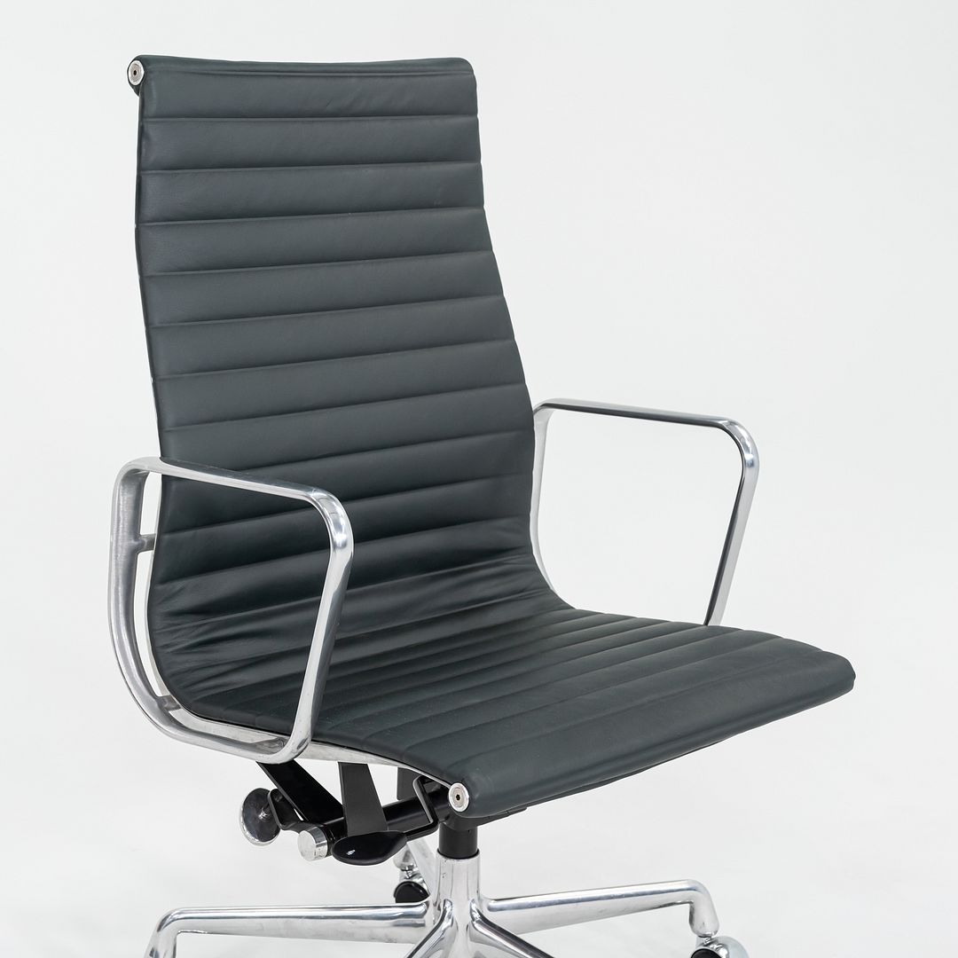 Aluminum Group Executive Desk Chair, Model EA337