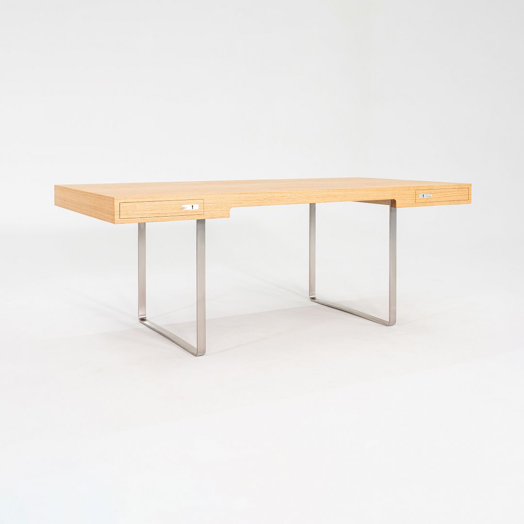CH110 Desk