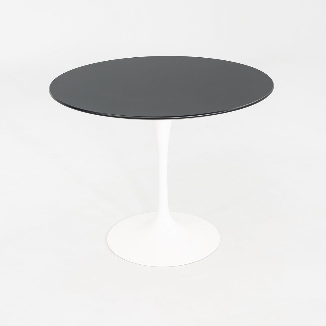 Tulip Dining Table