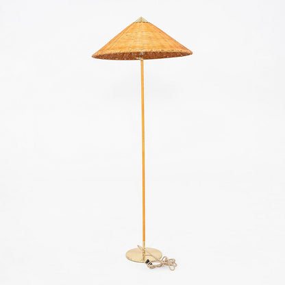 9602 Floor Lamp