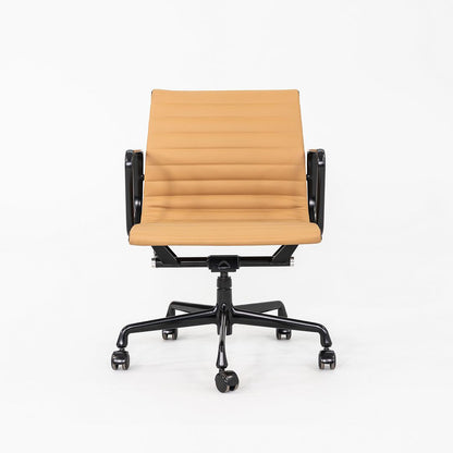 Eames Aluminum Group Management Desk Chair, Model EA335