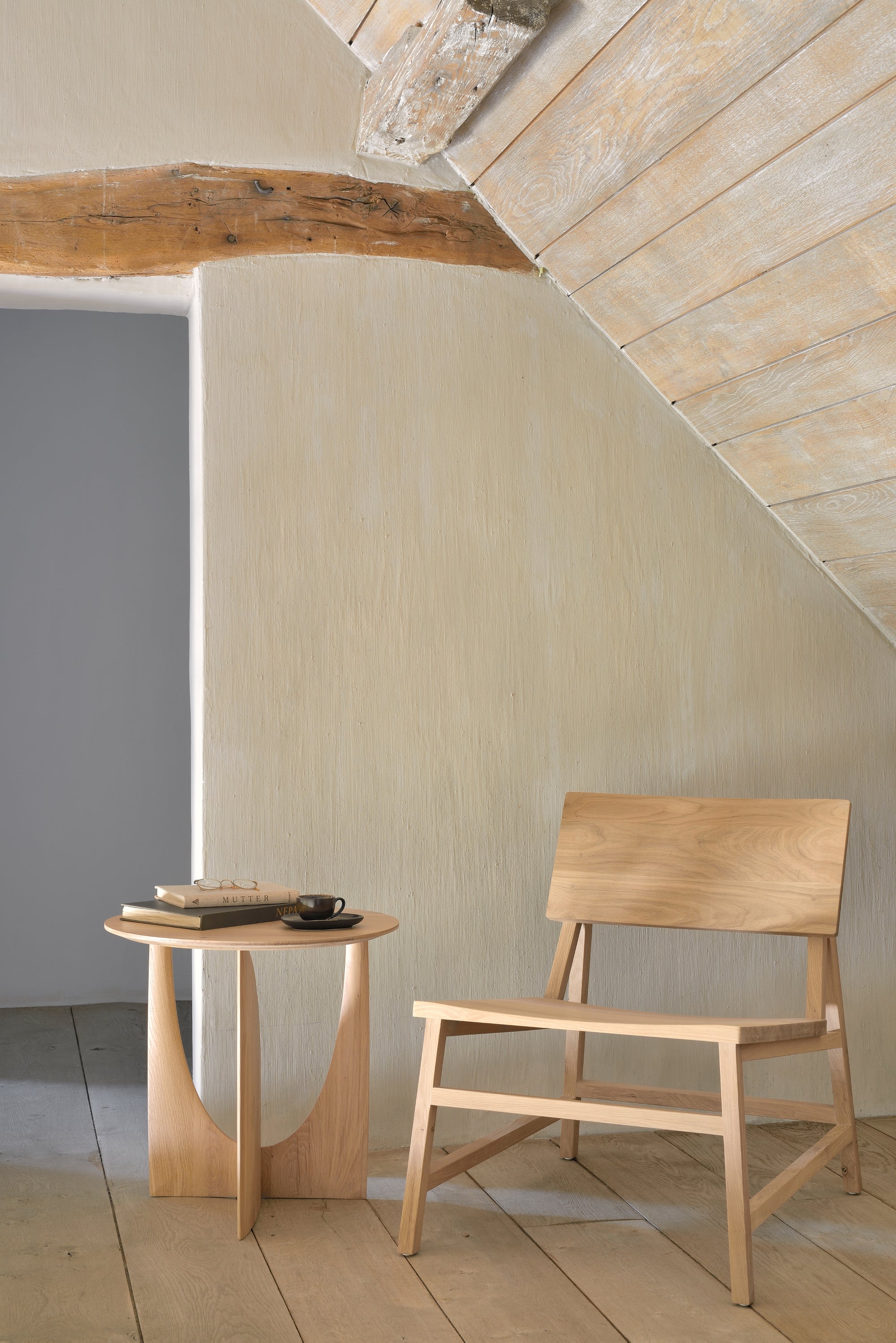 N2 Lounge Chair