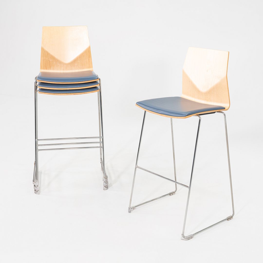 FourCast Bar Stool