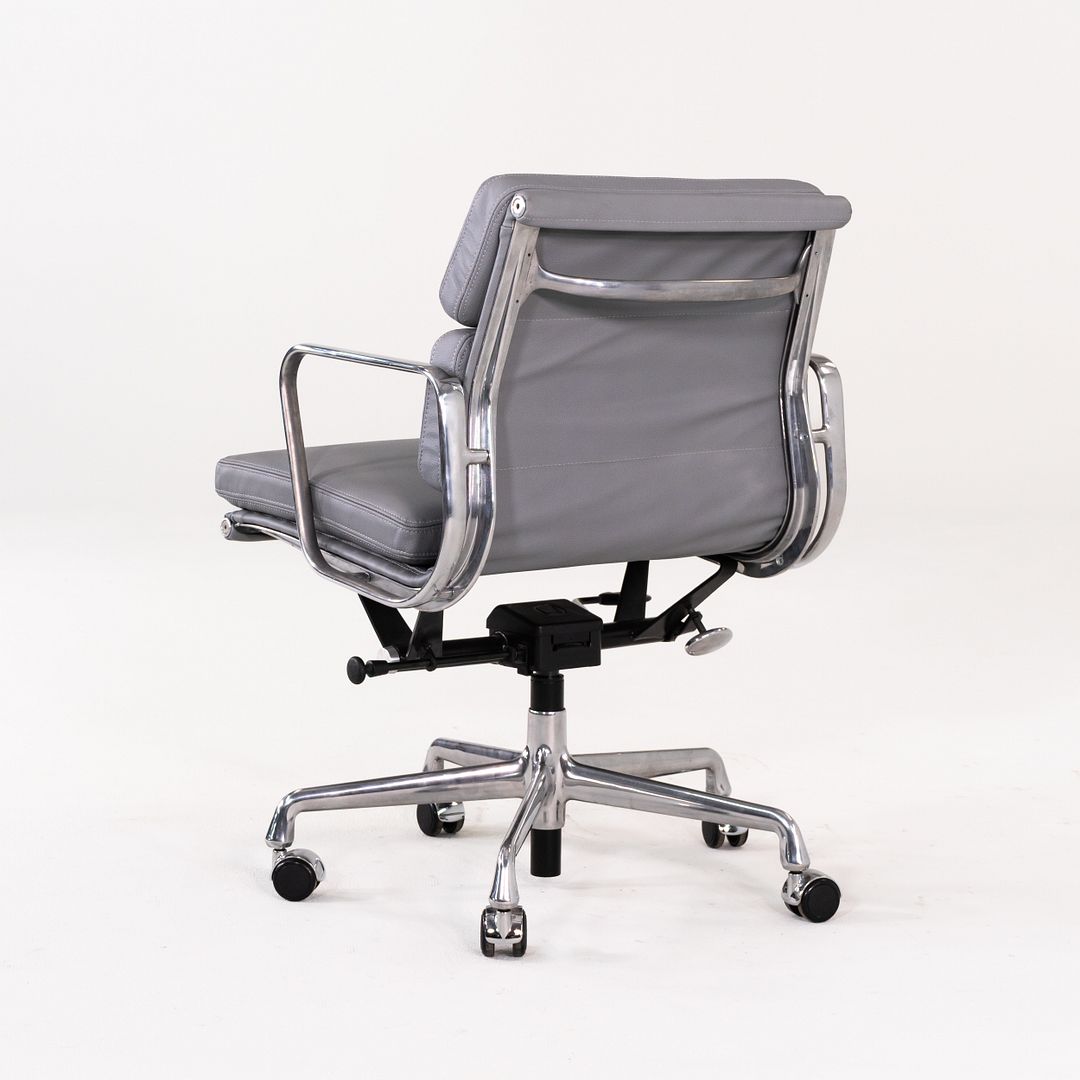 Eames Soft Pad Management Desk Chair, Model 435