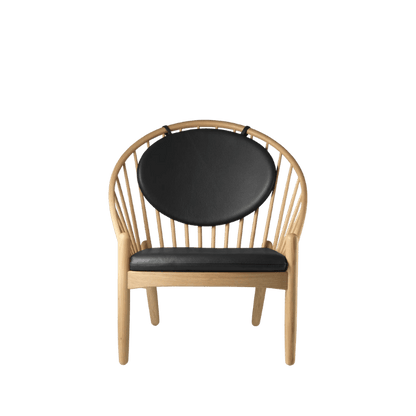 J166 Jørna Chair — Nature Lacquered Oak/Black