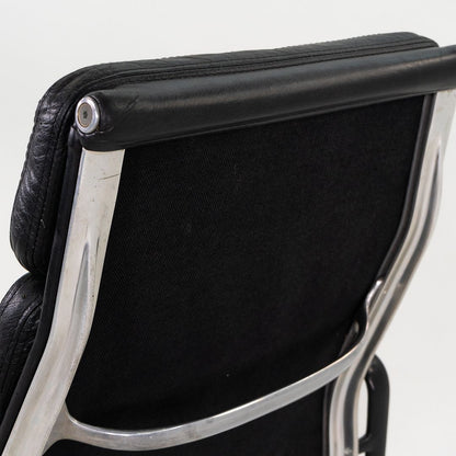 Eames Aluminum Group Soft Pad Executive Chair, Model EA420